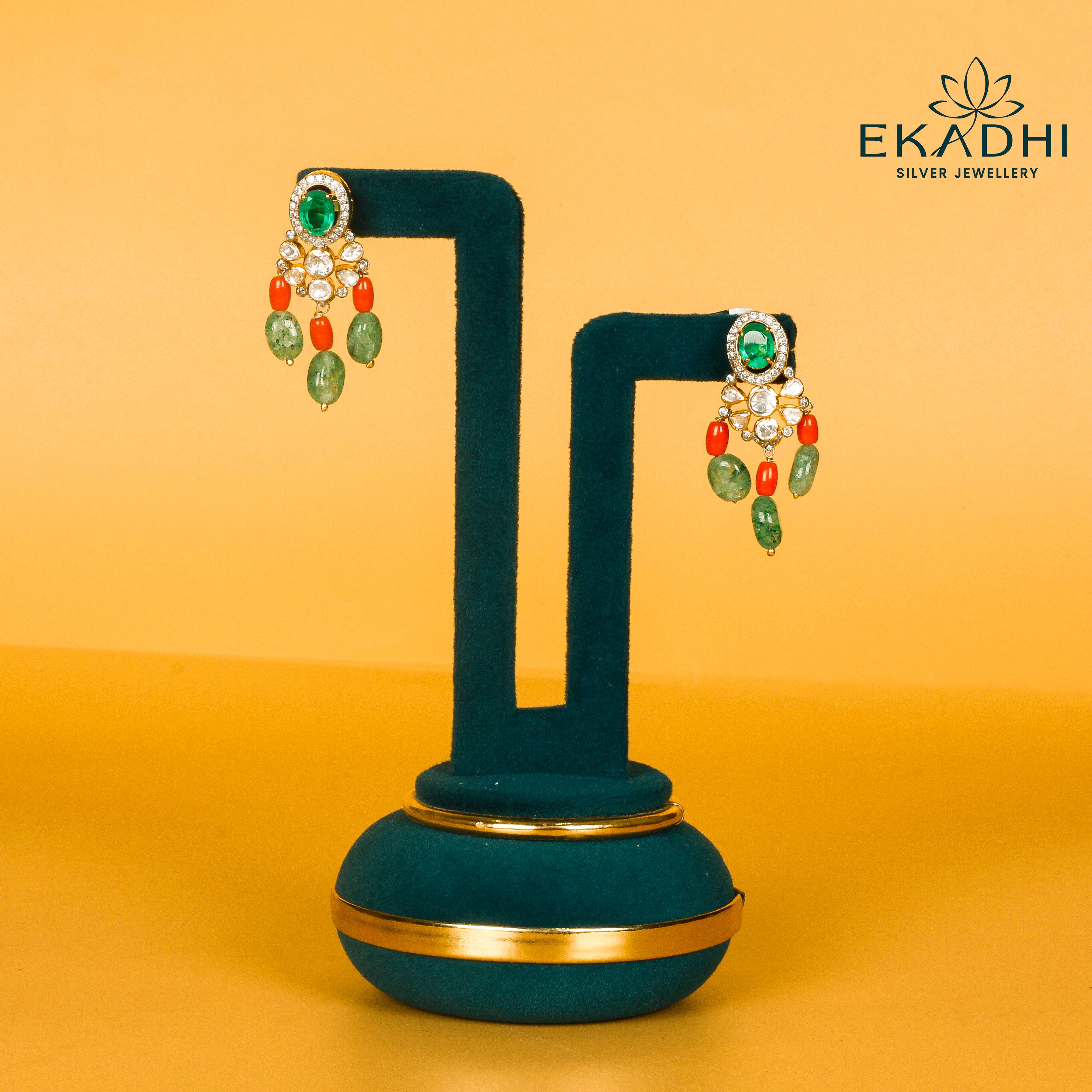 HJ41354 - VICTORIAN EARRING