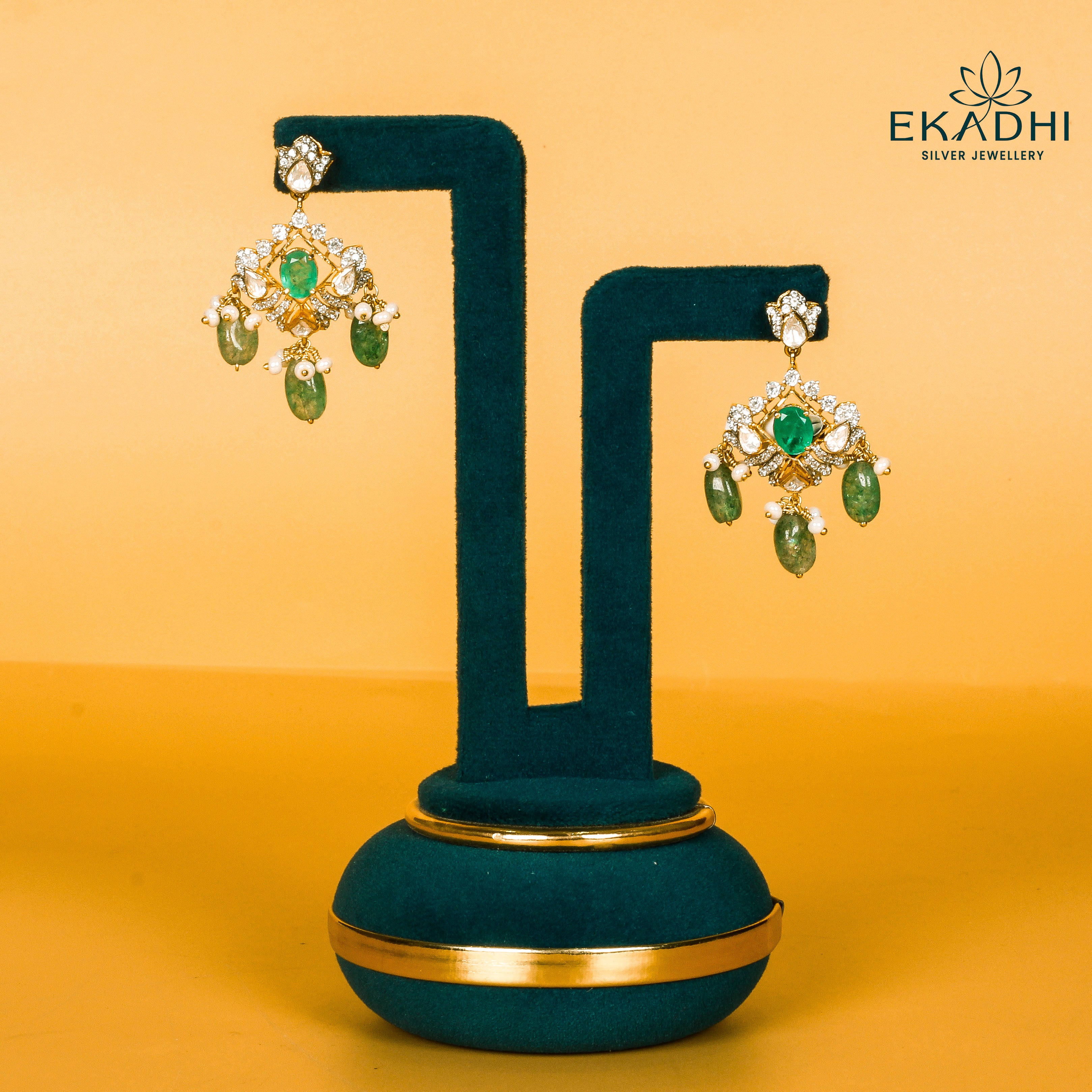 HJ41369 - VICTORIAN EARRING
