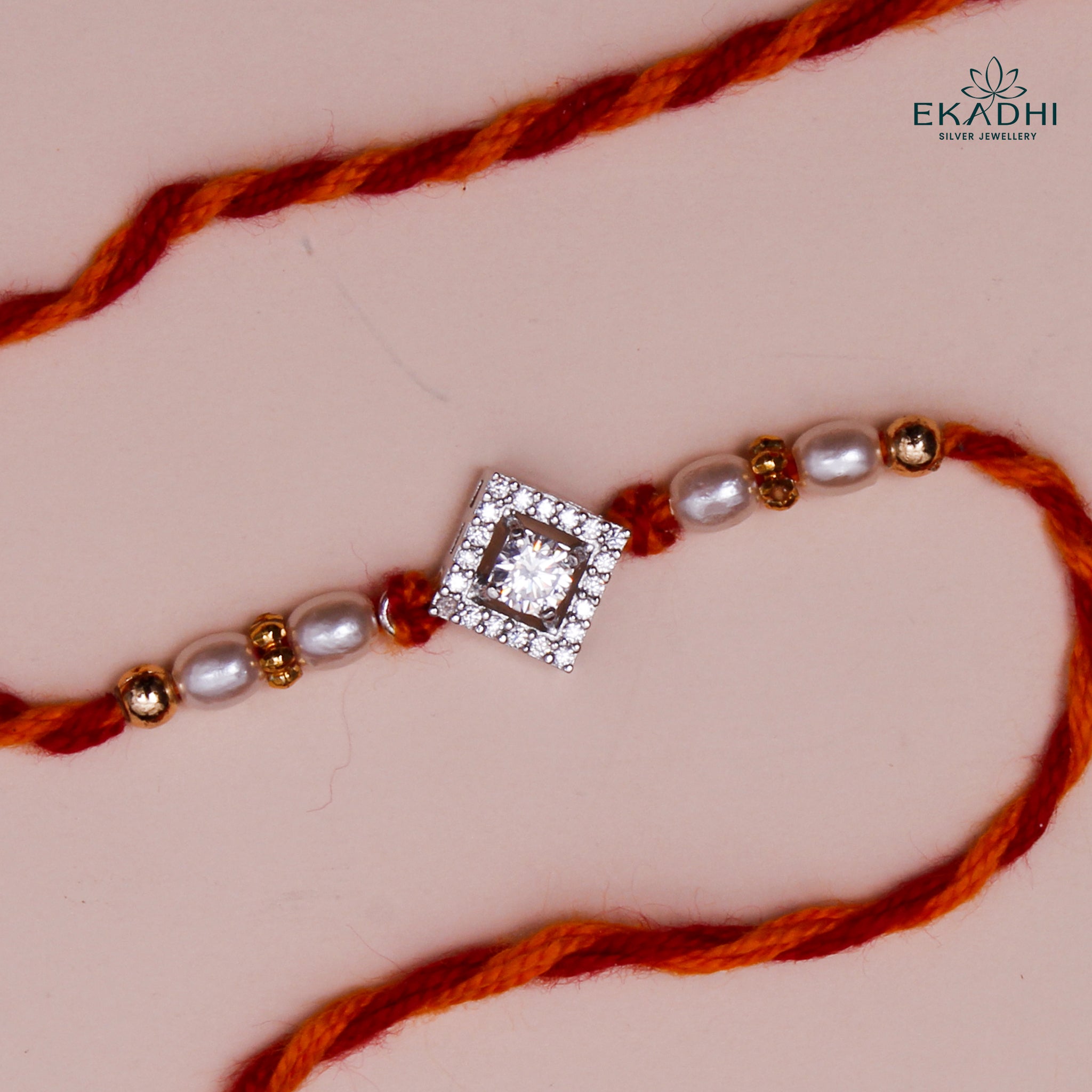 HJ49532 – Silver Rakhi