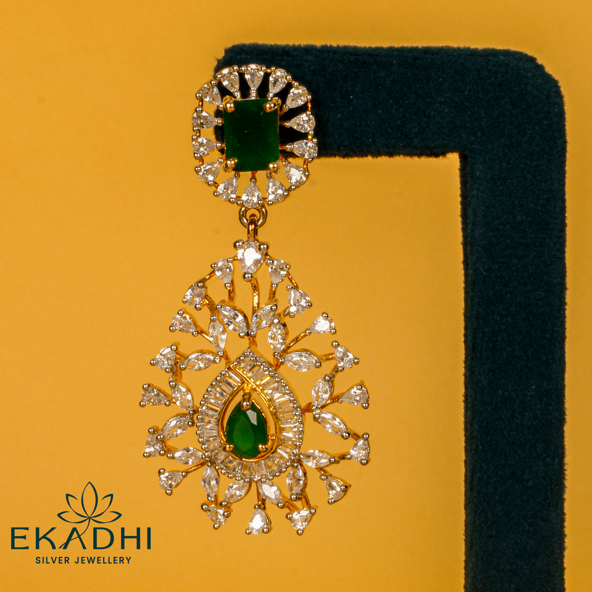HJ7532 - PREMIUM CZ EARRING