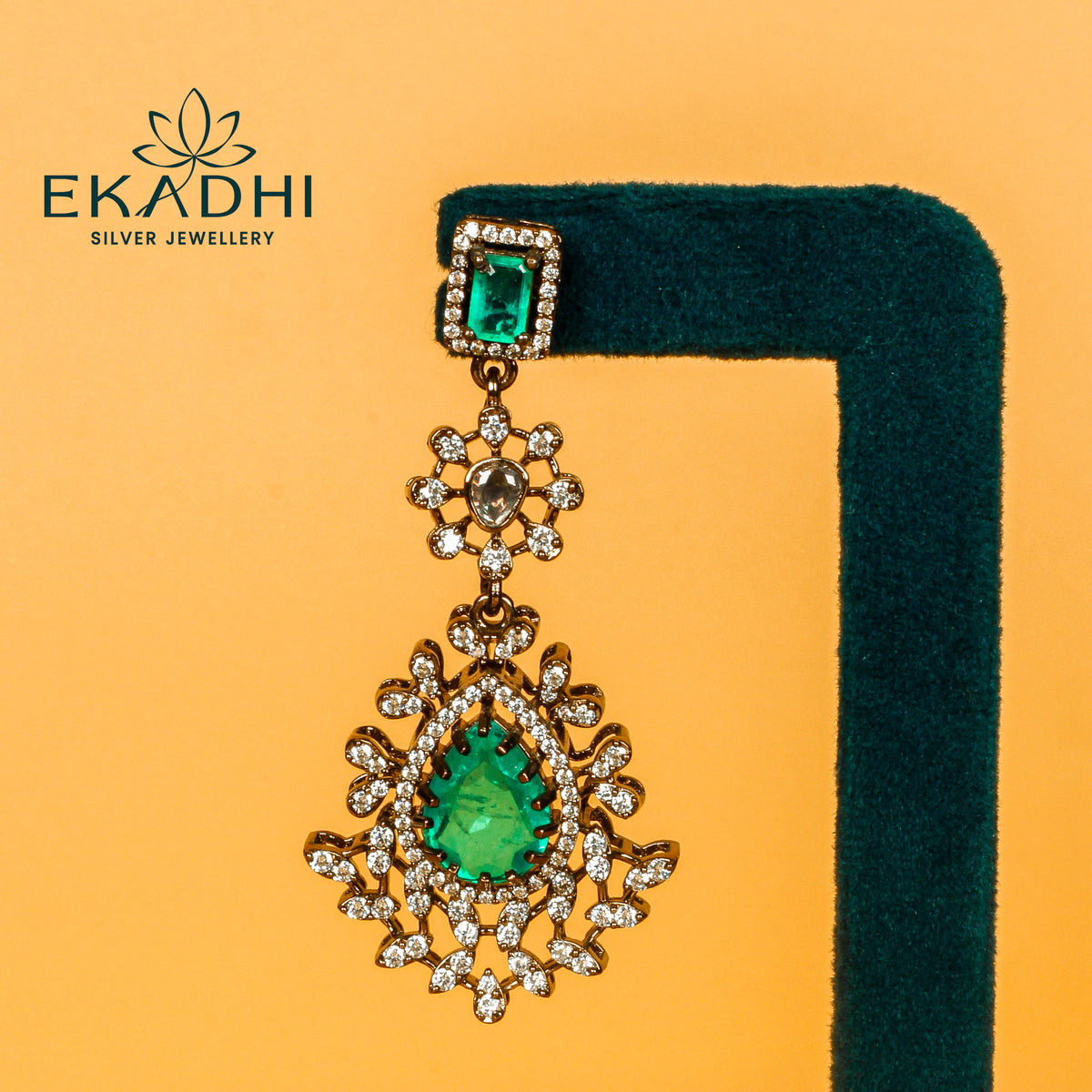 HJ7766 - VICTORIAN EARRING