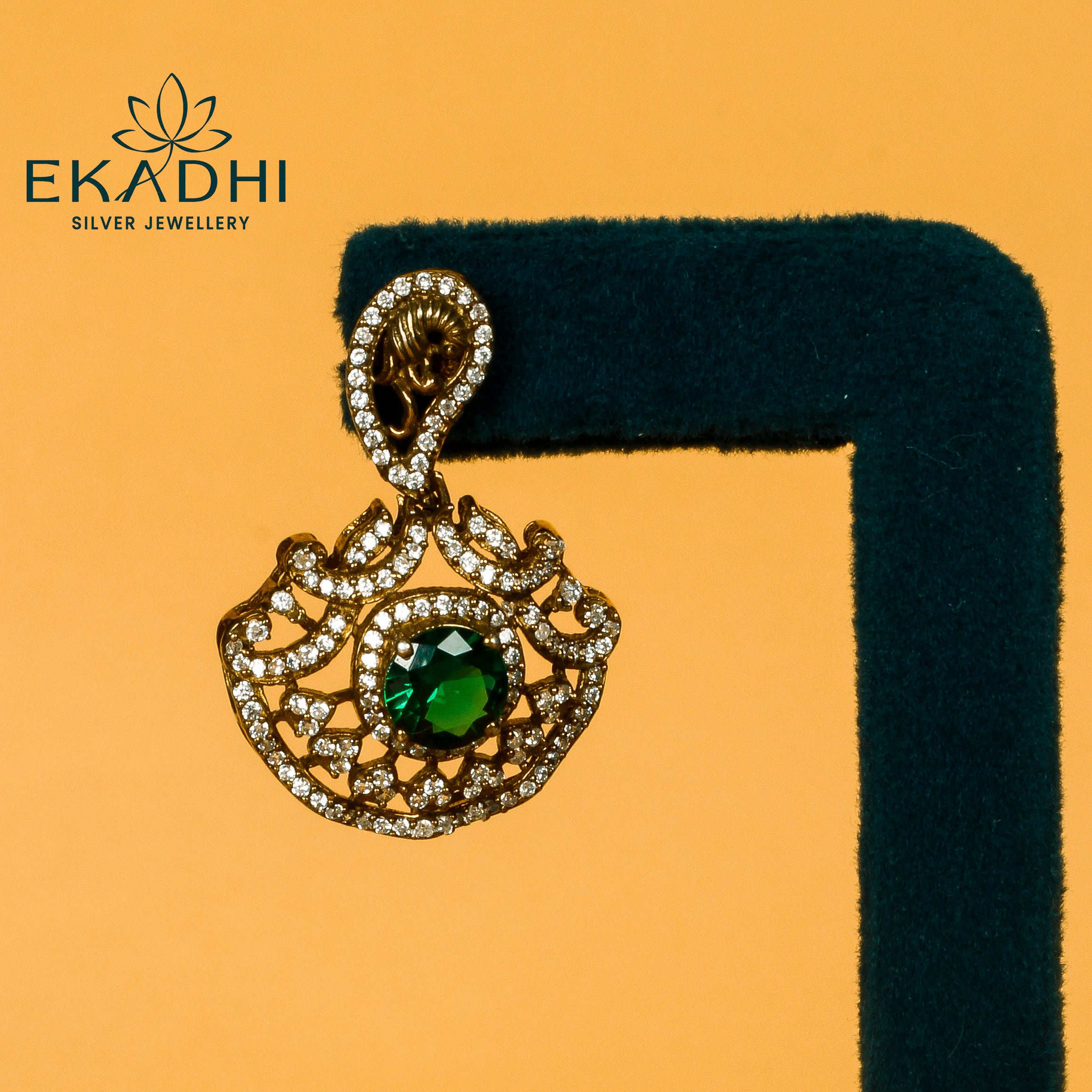 HJ8059 - VICTORIAN EARRING