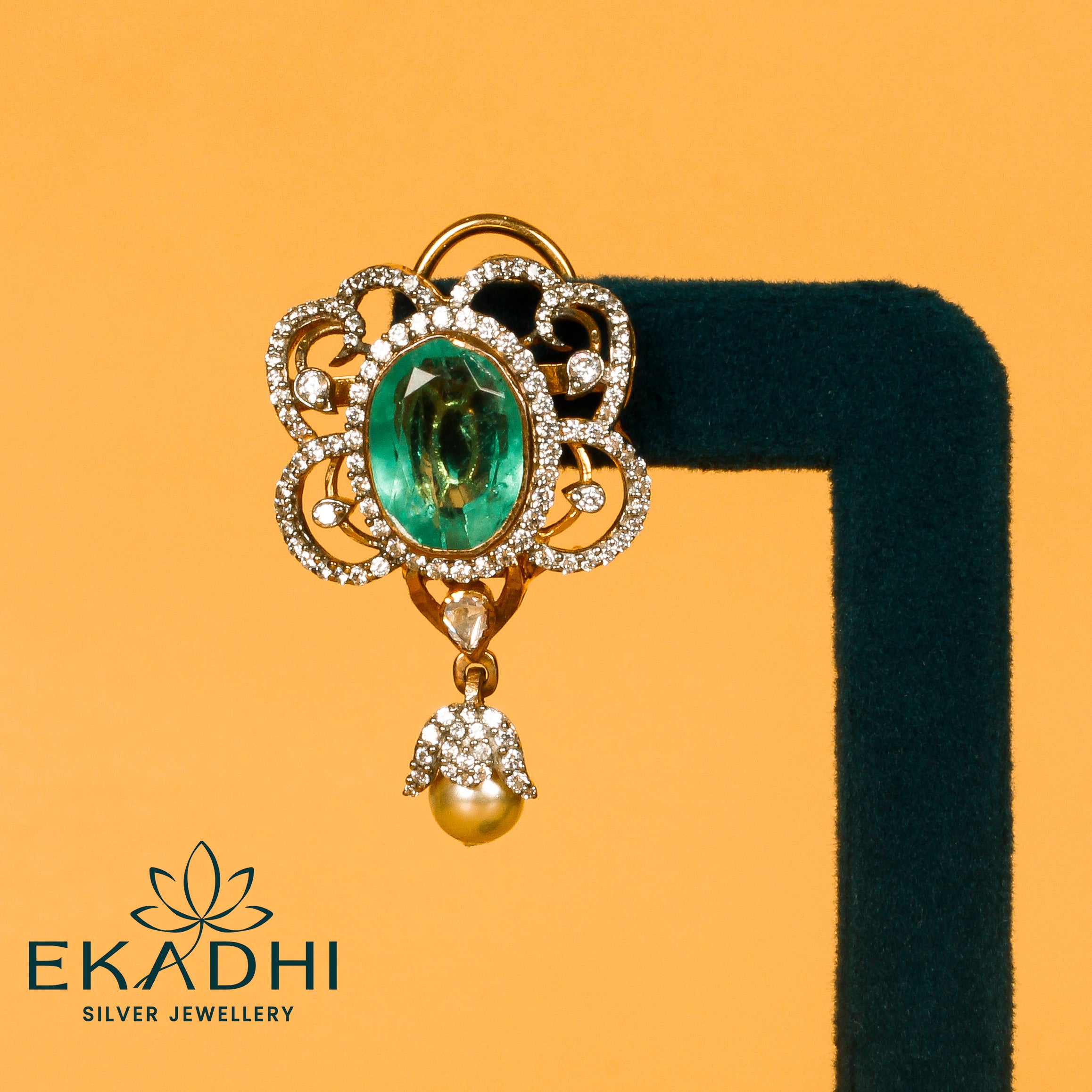 HJ8249 - VICTORIAN EARRING