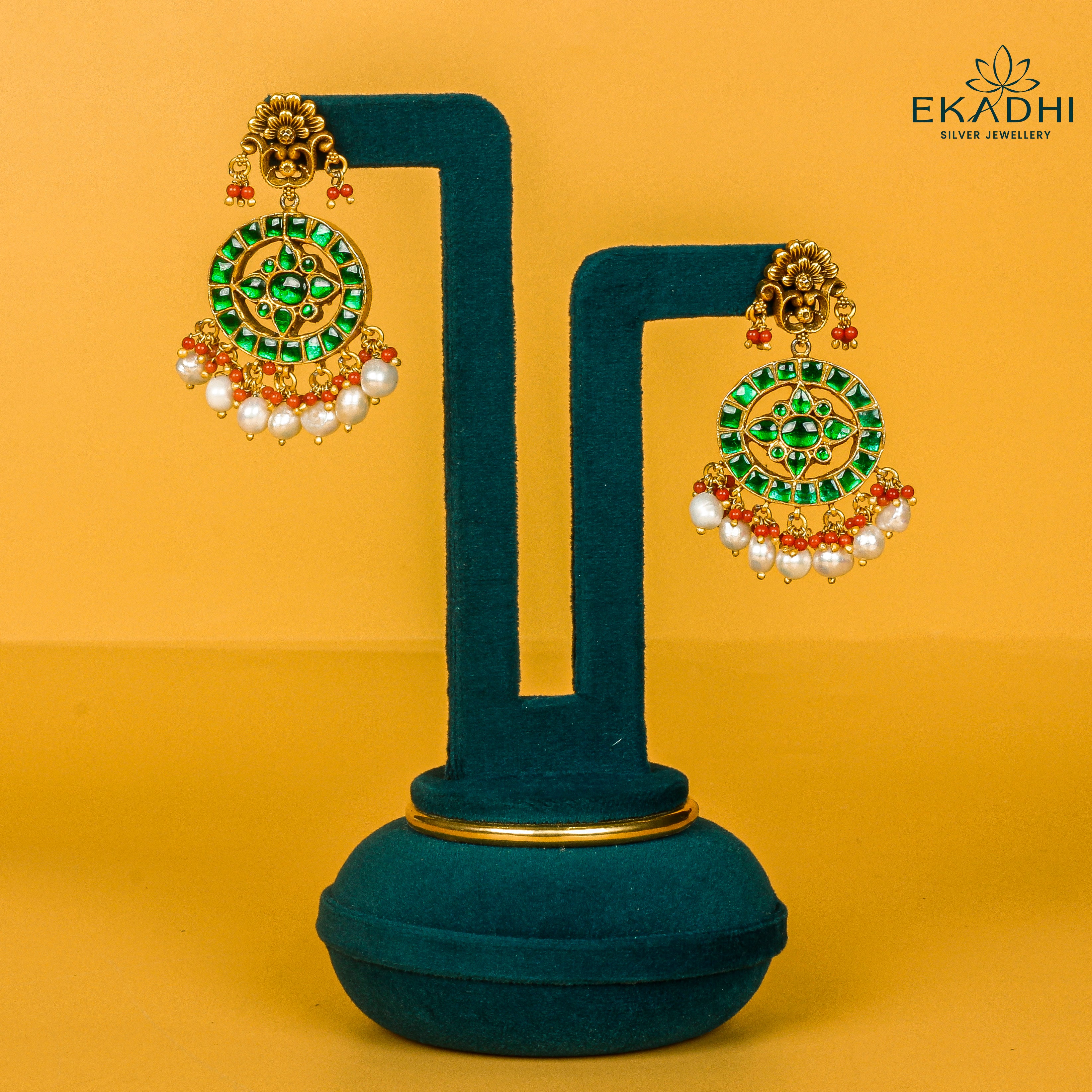 HJ8319 - NAKSHI EARRING