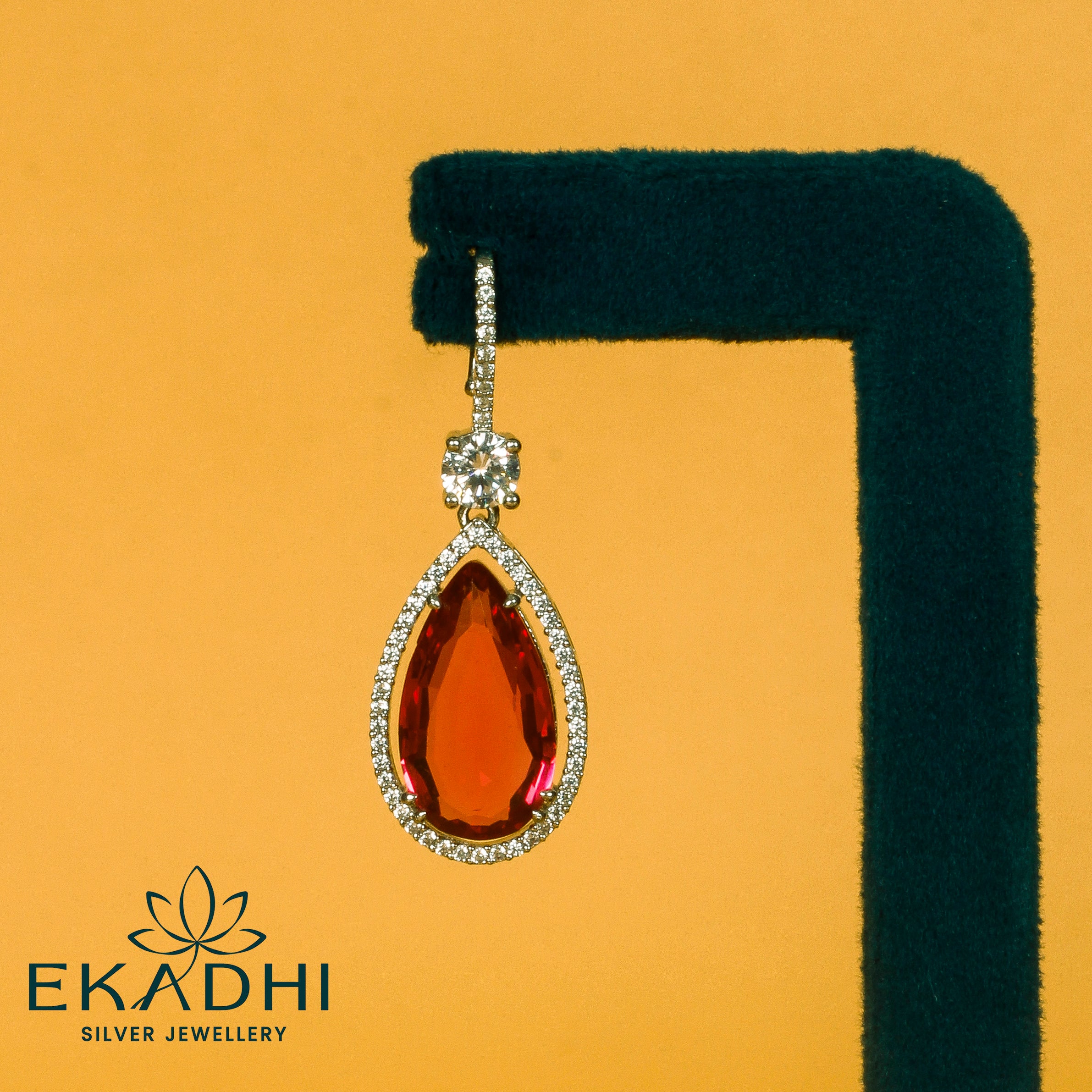 HJ8646 - CZ EARRING